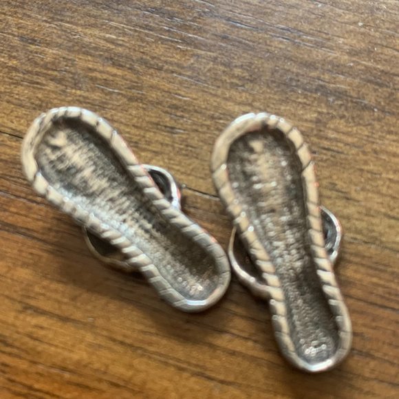 Sterling Silver Beach Sandals Pendant (pr) - Picture 4 of 8